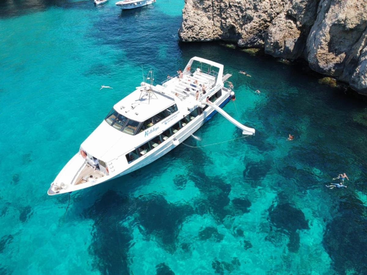 Bed and Breakfast Escape To St Julians Сент Джулианс Экстерьер фото
