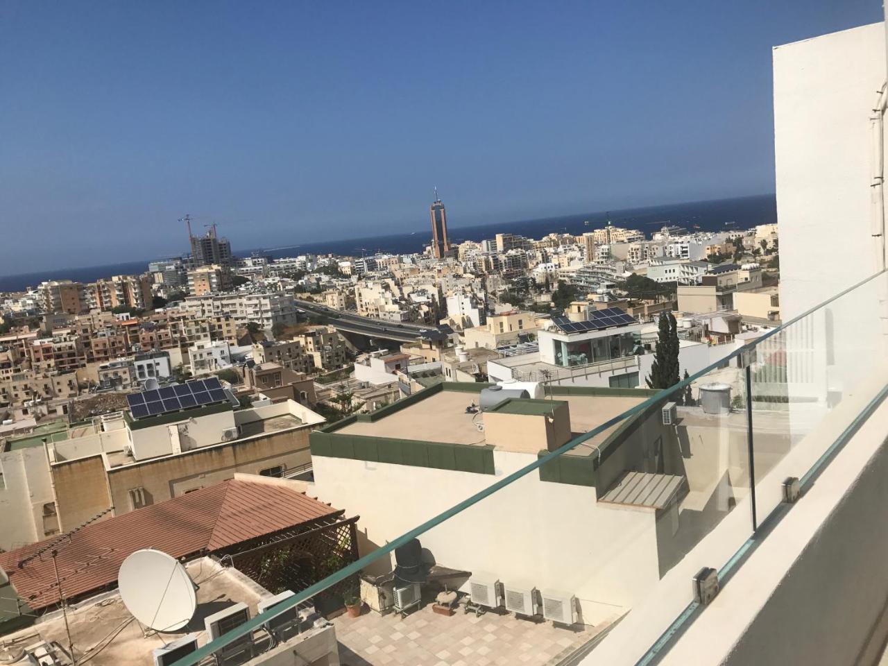 Bed and Breakfast Escape To St Julians Сент Джулианс Экстерьер фото