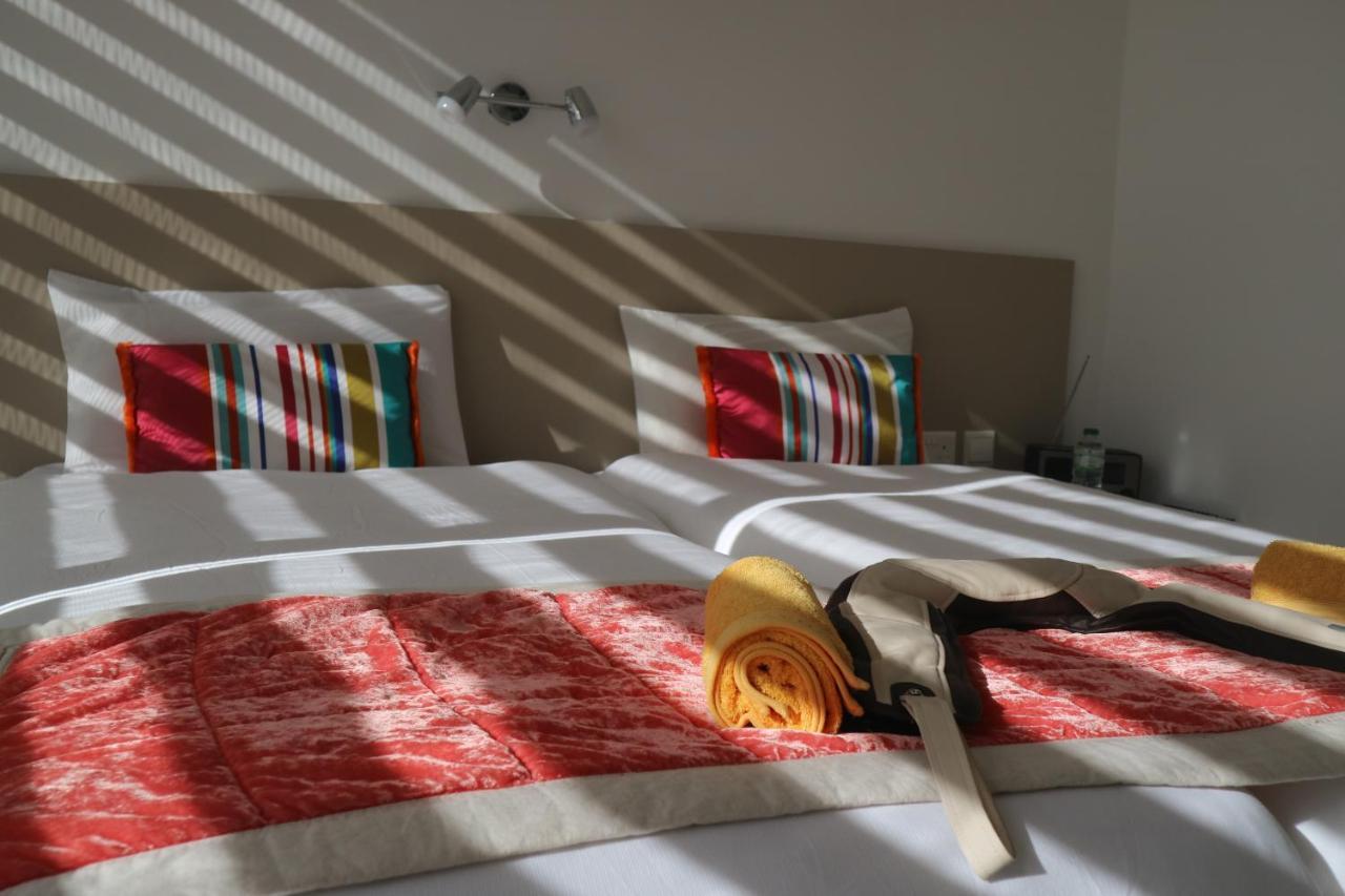 Bed and Breakfast Escape To St Julians Сент Джулианс Экстерьер фото