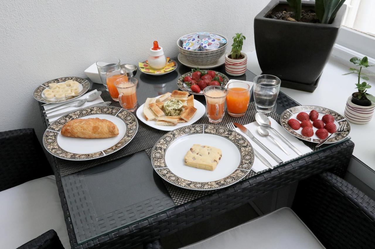 Bed and Breakfast Escape To St Julians Сент Джулианс Экстерьер фото